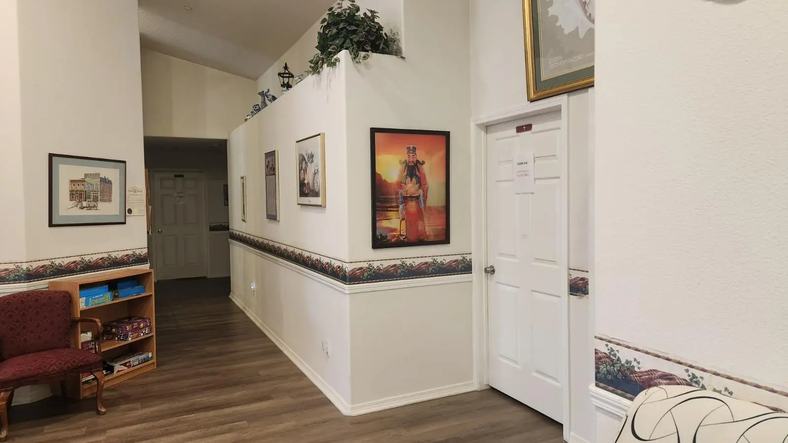 Lovelock interior
