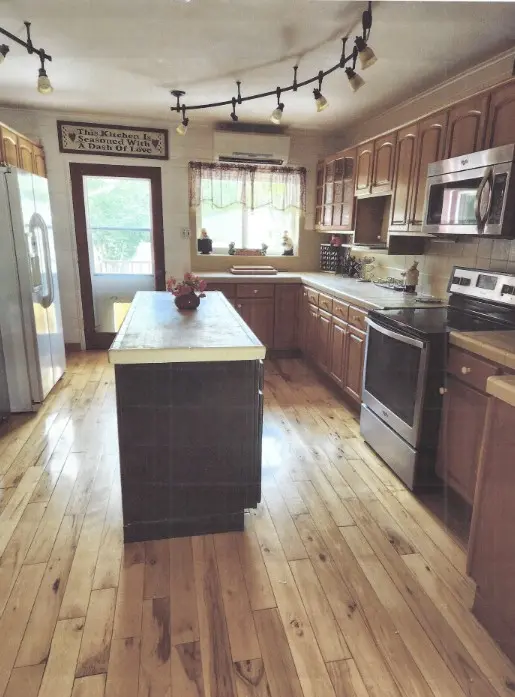 Lucky Life interior