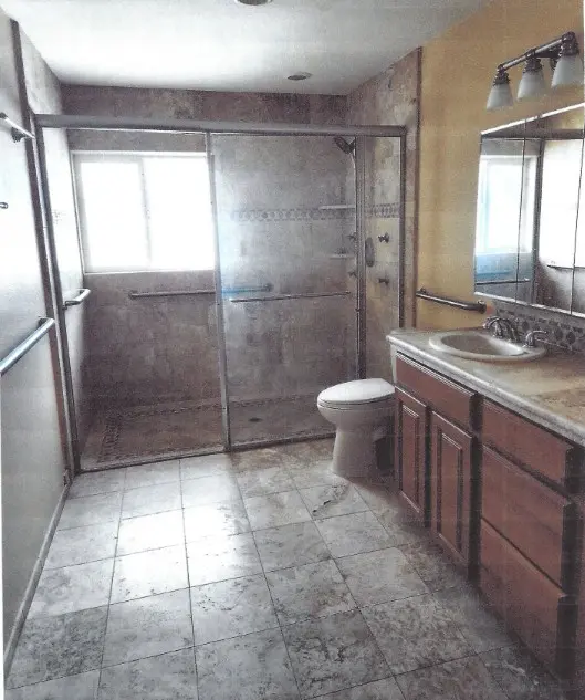 Lucky Life interior