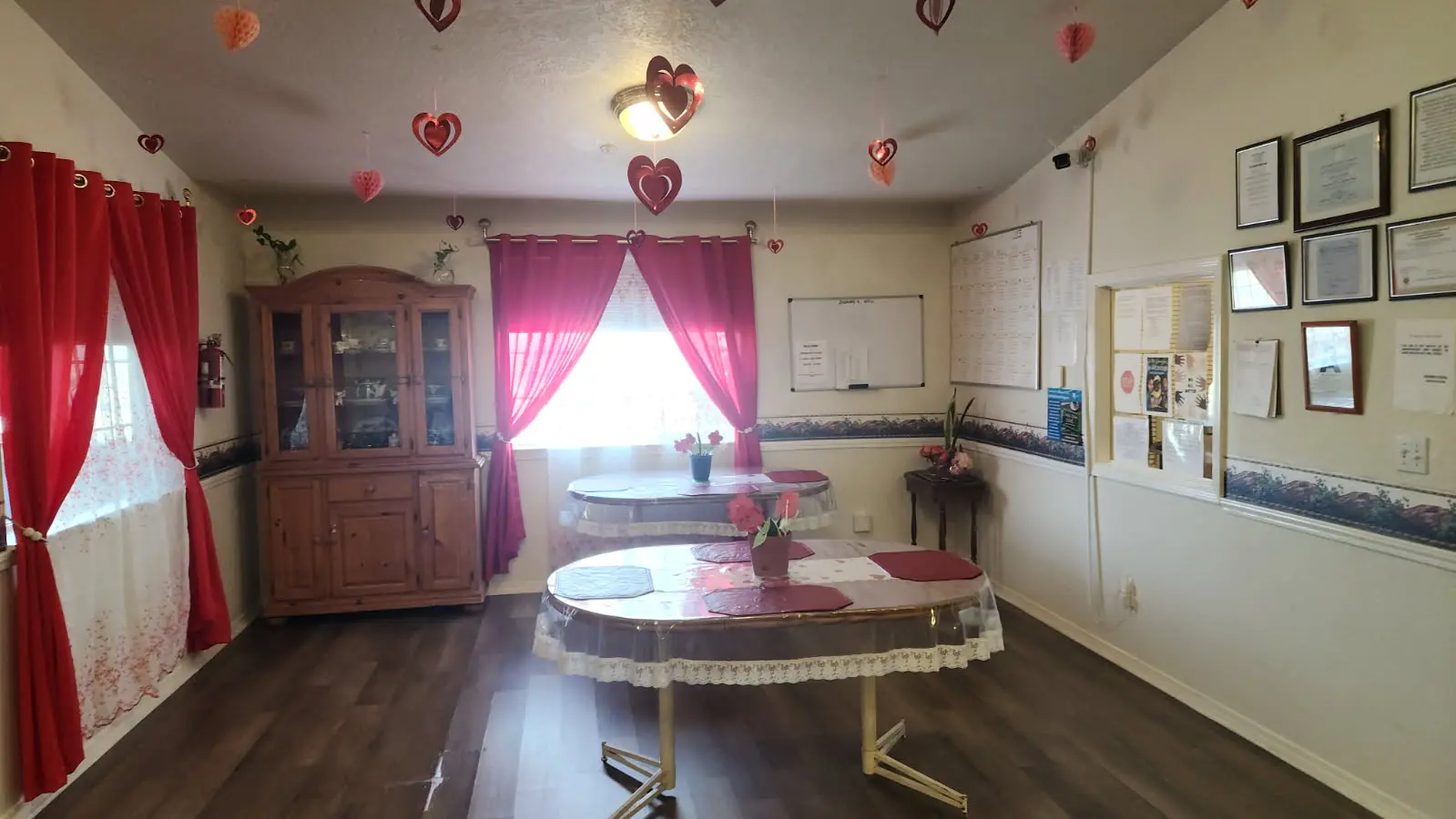 Lovelock interior